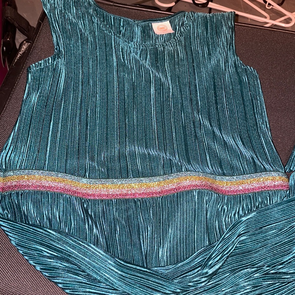 Girls full outfit